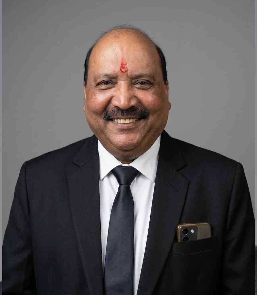Shri Sunil Poddar